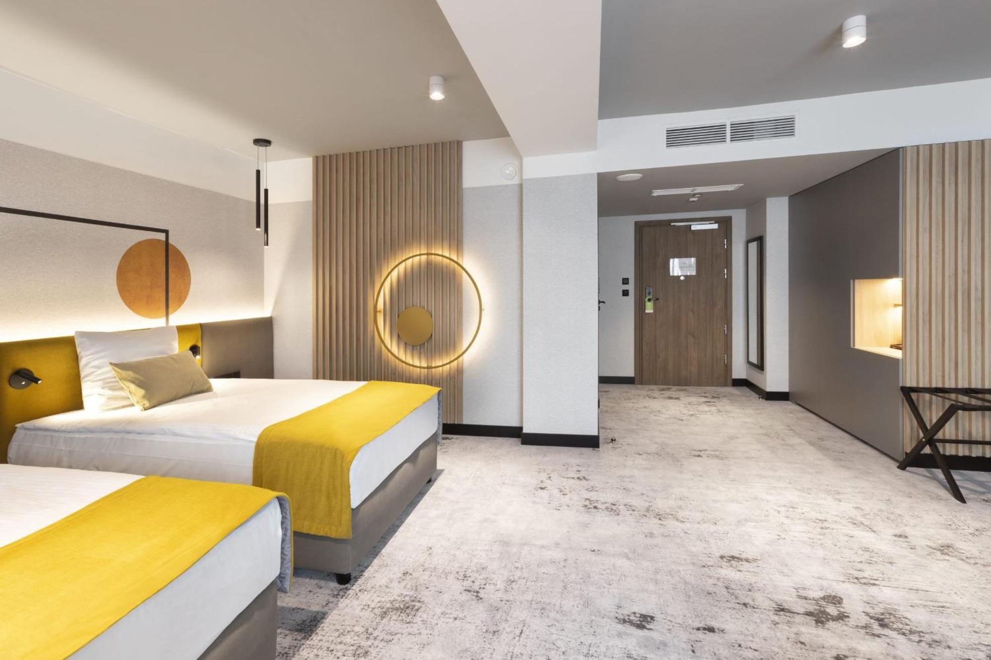 Voco Katowice By Ihg Exterior foto