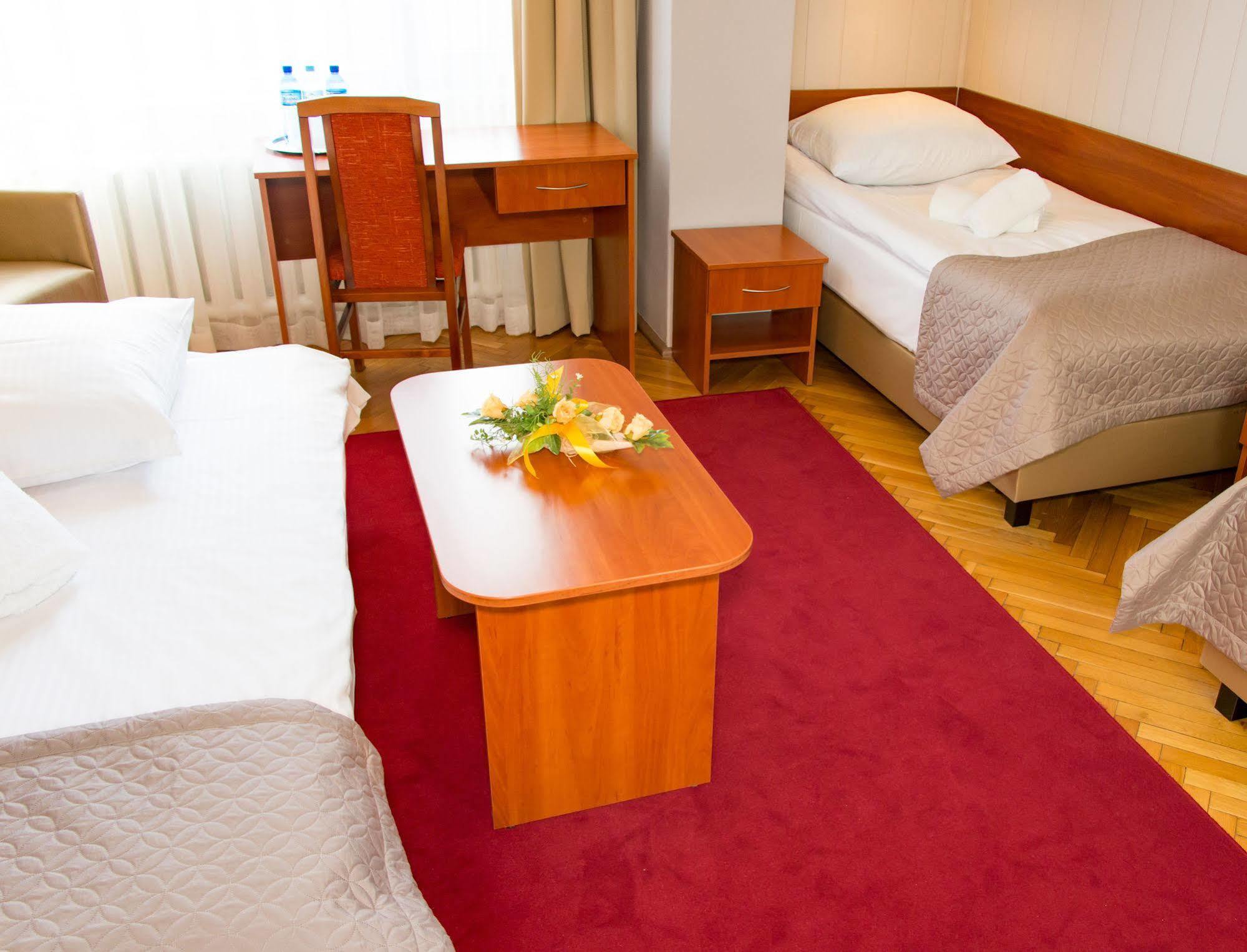 Voco Katowice By Ihg Exterior foto